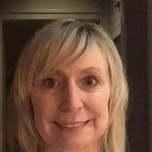 Meet your Posher, Debbie